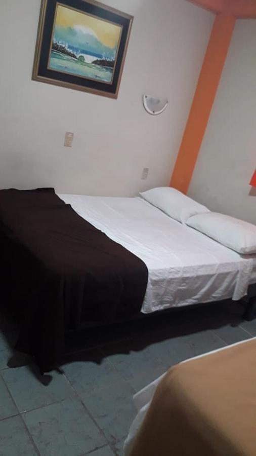 סלינאס Hotel Sun Beach מראה חיצוני תמונה